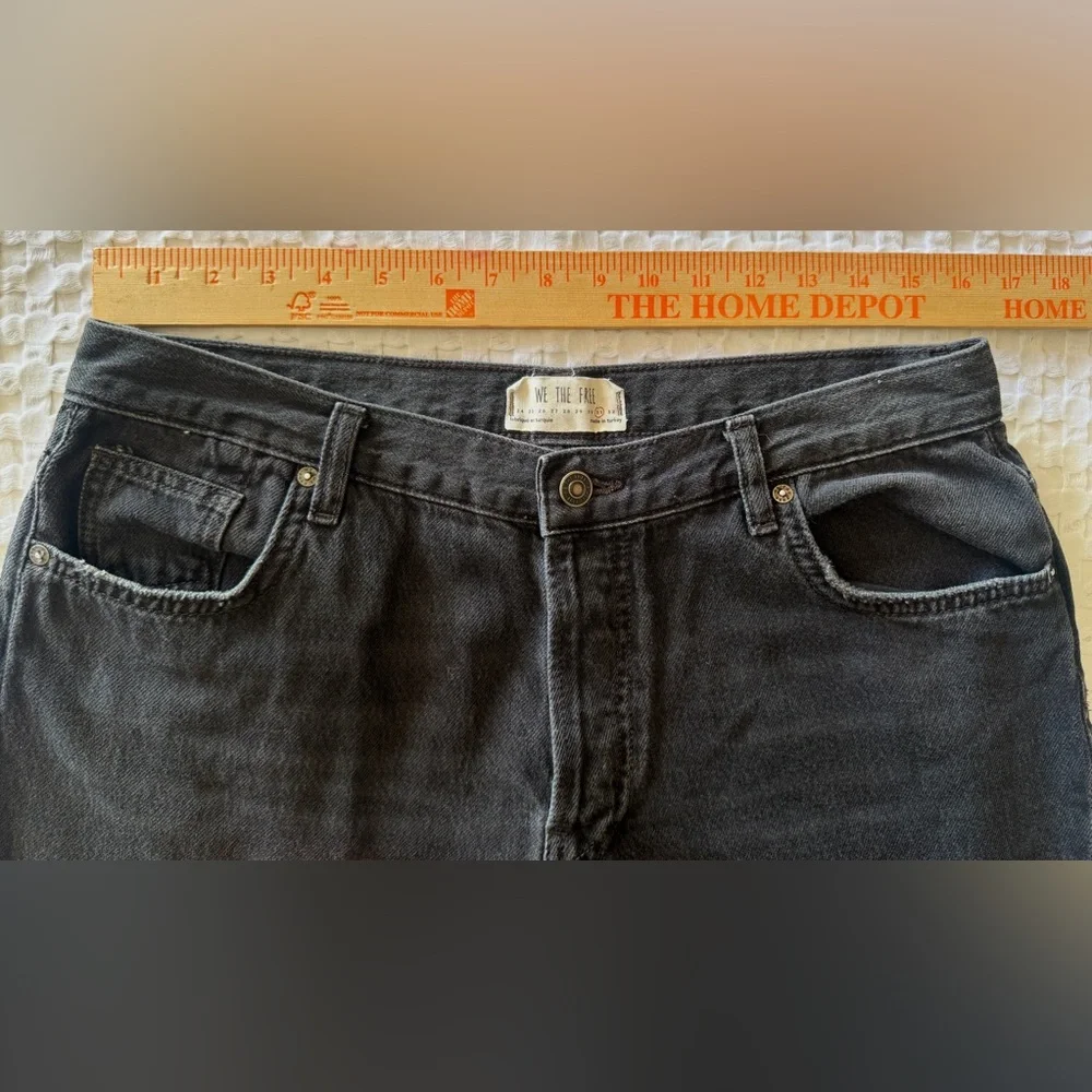 Free People We The Free Black Distressed Cropped Jeans Raw Hem Womens 31